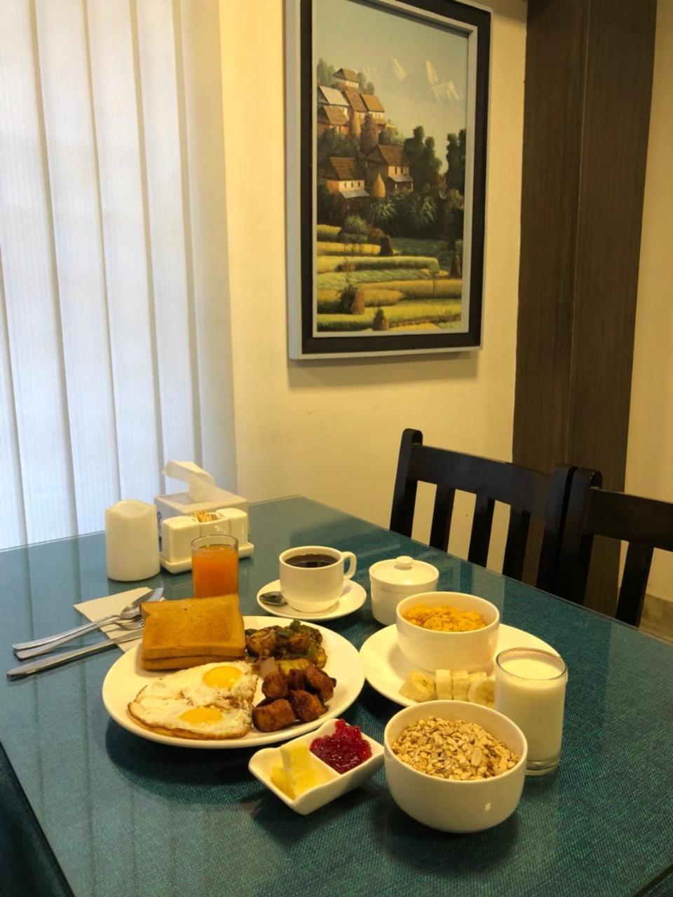 Ausfinn Hotel Metro Inn Kathmandu Luaran gambar